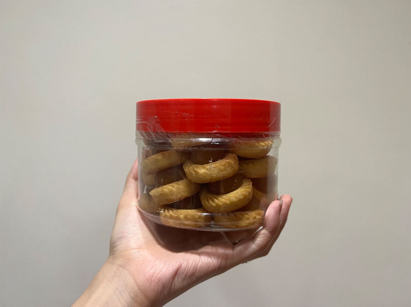 Medium Size Pineapple Tarts - Original (26 pieces)